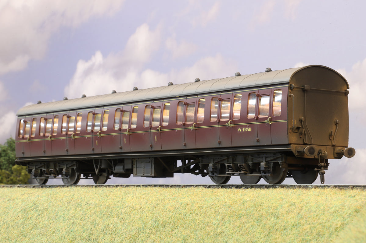 Rake of Three Darstaed Finescale O Gauge Mk1 Suburbans, BR Lined Maroon, Weathered