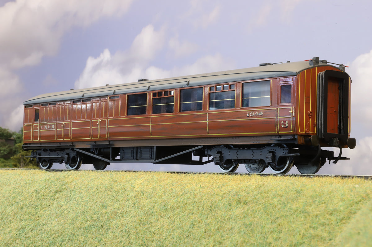 Golden Age Models Finescale O Gauge Gresley LNER Teak Brake Third No. 1840 (Grey Roof)