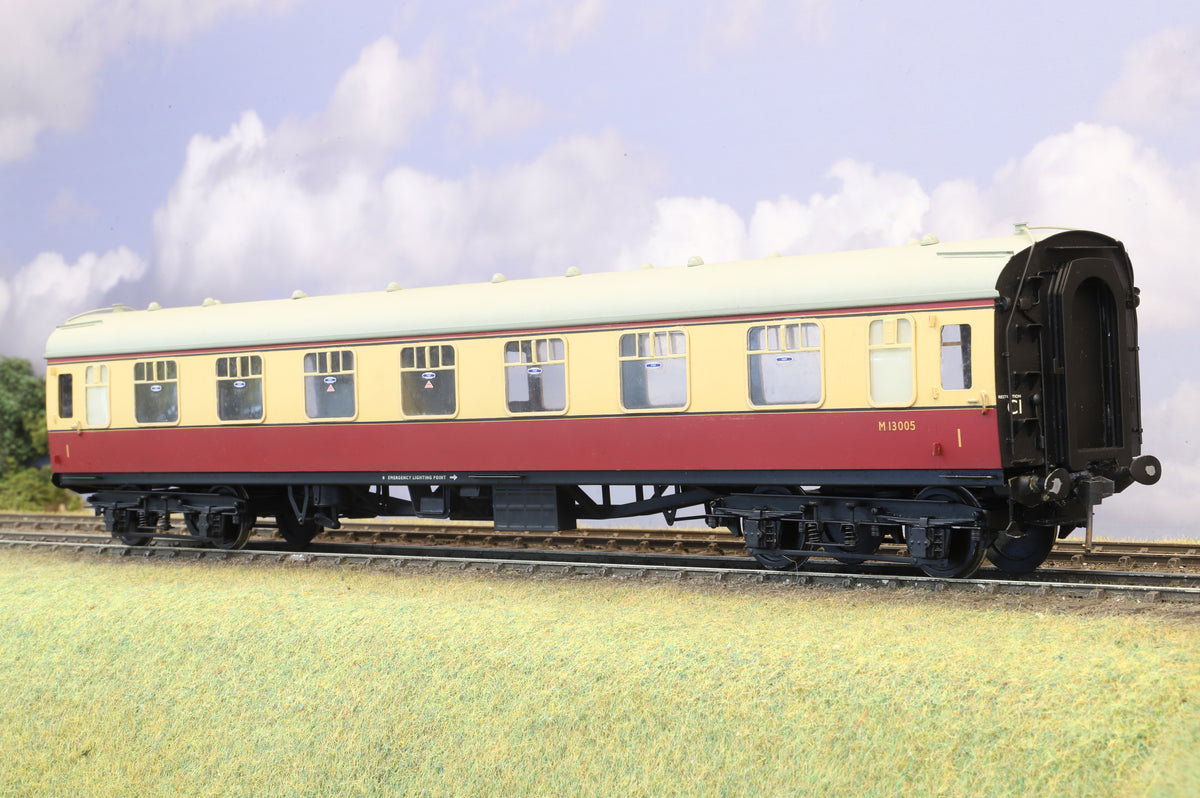 Sancheng/Tower Models Finescale O Gauge Mk1 FK, Carmine & Cream M13005
