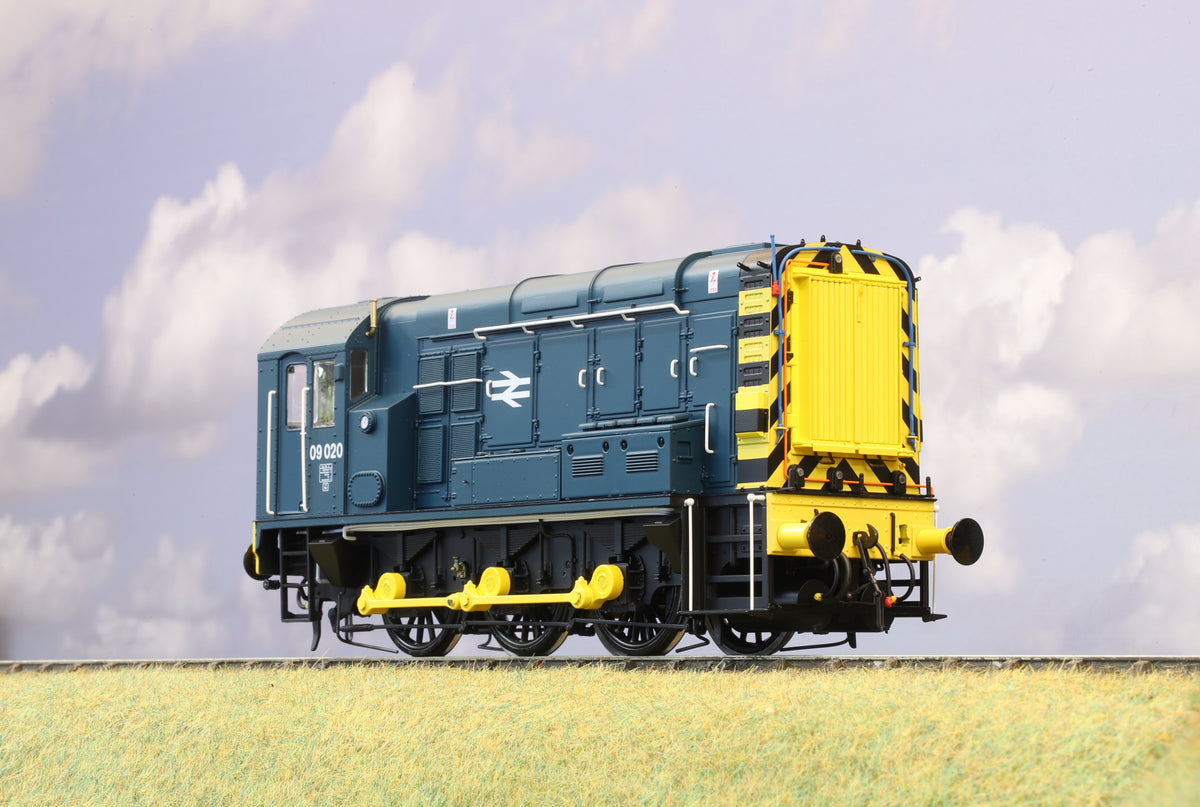 Dapol/Gaugemaster Finescale O Gauge Class 09 Shunter BR Blue (Wasp Stripes) No. 09020 DCC Sound