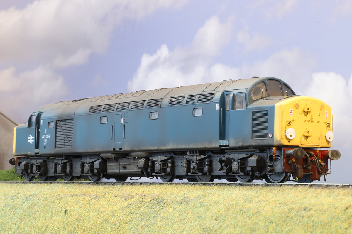 Heljan Finescale O Gauge Class 40 No. 40057 BR Blue (Disc Headcodes) DCC Sound