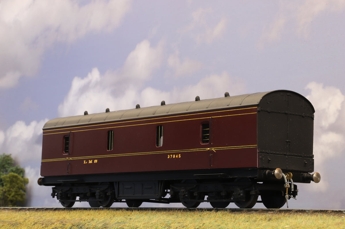 Finescale O Gauge (Kit-Built) LMS 42 Foot GUV No.37845.