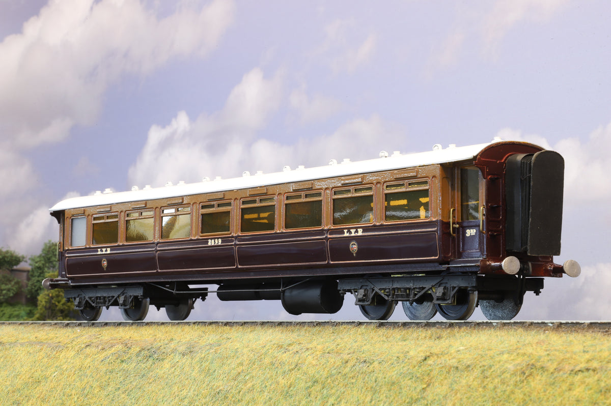 Finescale O Gauge (Kit-Built) LYR 3rd Open Corridor Dia 103 No. 2699