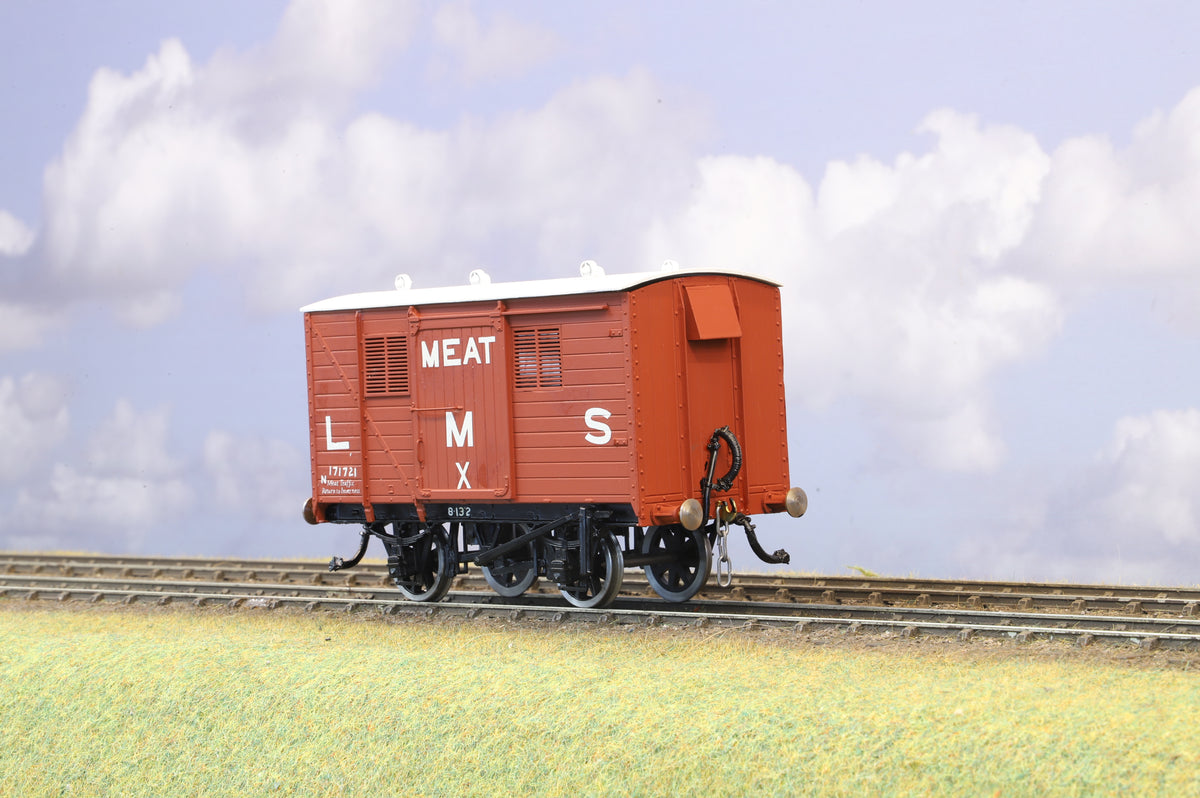 Parkside Finescale O Gauge (Kit-Built) LMS Beer Van No.189413