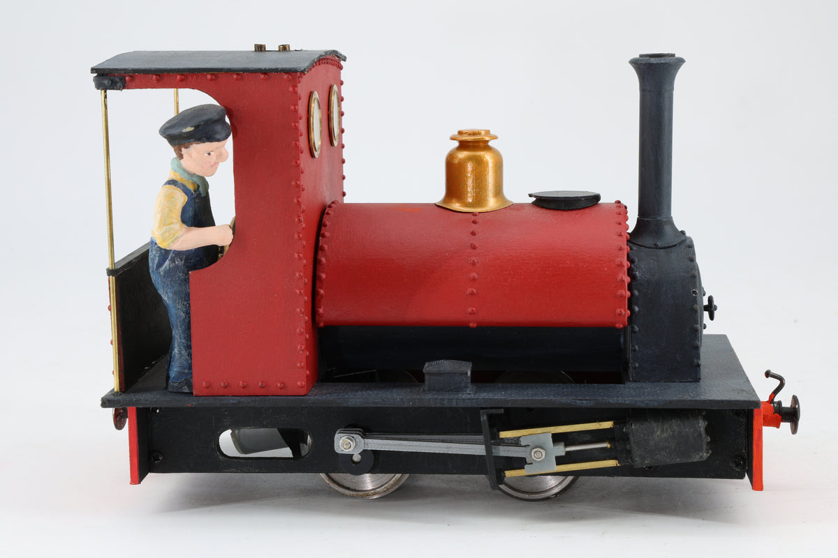 16mm (45mm Gauge) Kit Built 0-4-0 Tank Locomotive Red