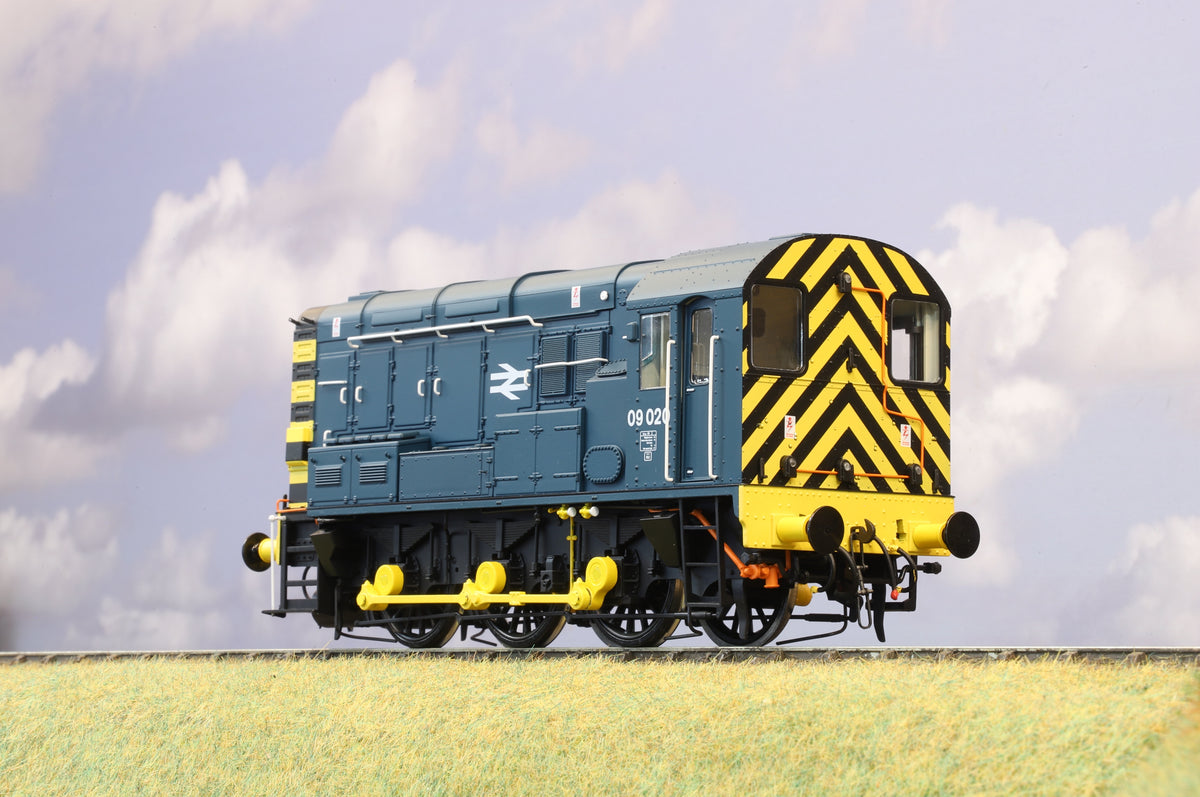 Dapol/Gaugemaster Finescale O Gauge Class 09 Shunter BR Blue (Wasp Stripes) No. 09020 DCC Sound