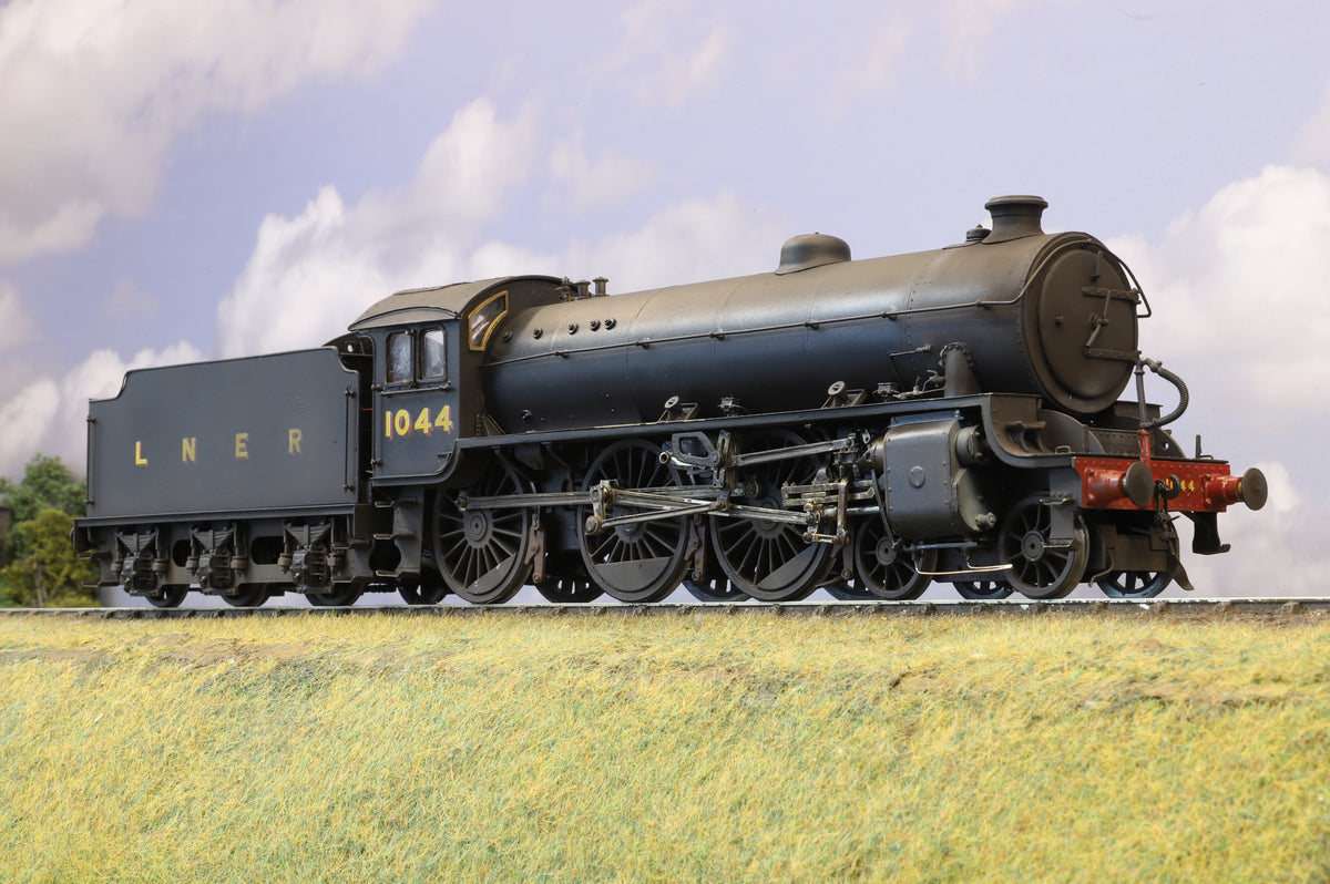 Finescale O Gauge (Kit-Built) LNER Class B1 No. 1044, Plain Black, Weathered