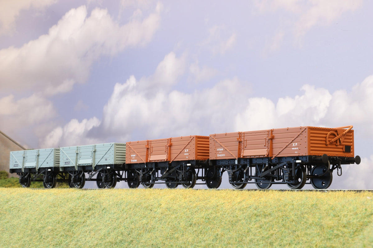 Dapol Finescale O Gauge Rake of 4 x Open Wagons
