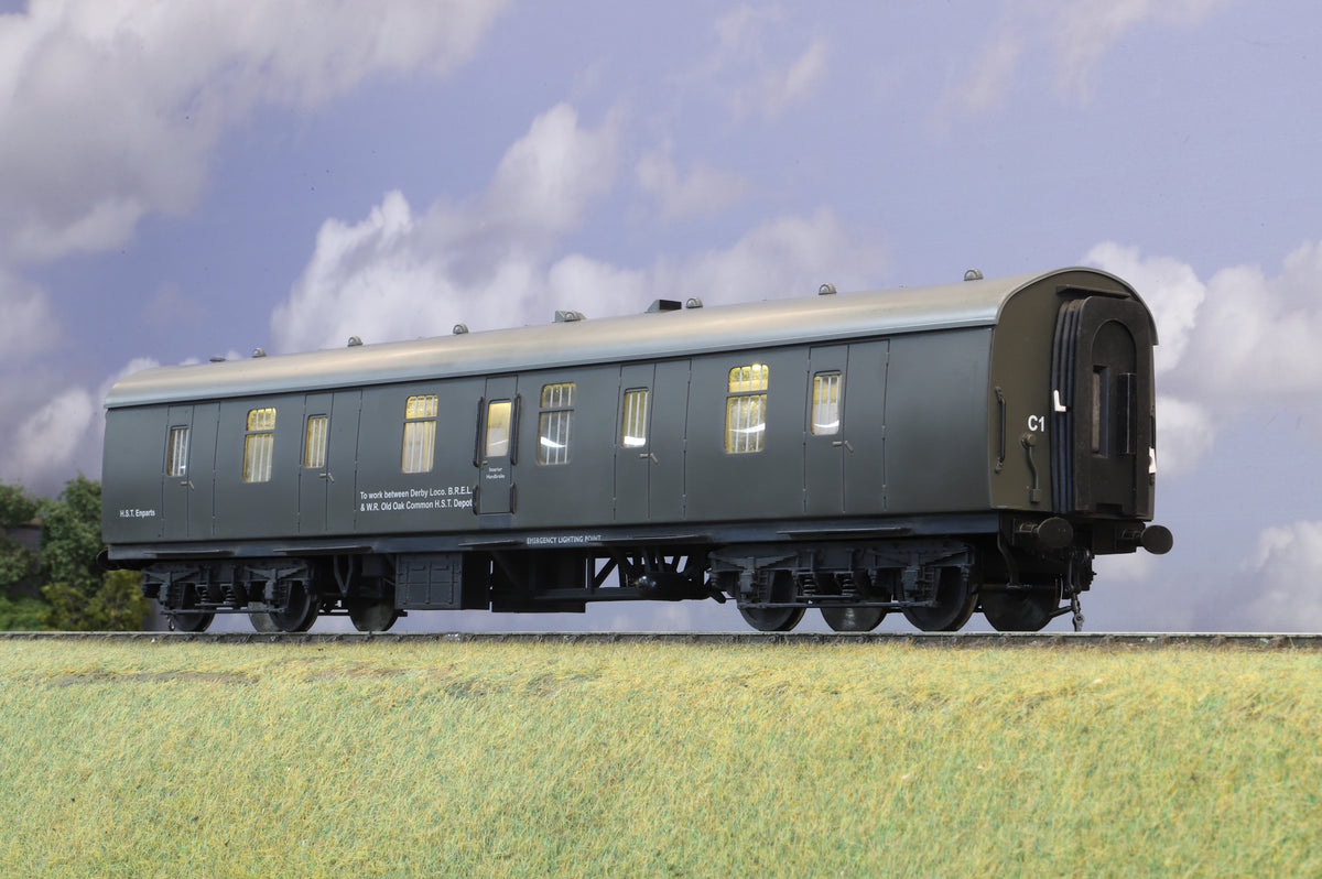 Darstaed Finescale O Gauge MK1 BG Green HST Enparts, Weathered