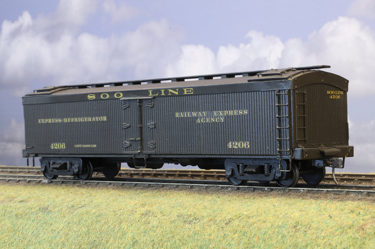 Finescale O Gauge (Kit-Built) Trio of Railway Express Agency Box Cars