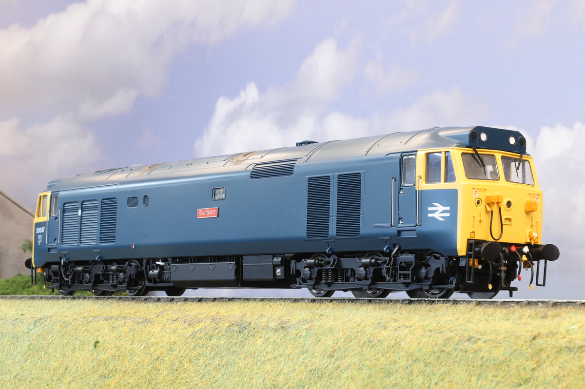Heljan Finescale O Gauge Class 50 No. 50047 &#39;Swiftsure&#39; DCC Sound (Part-Weathered)