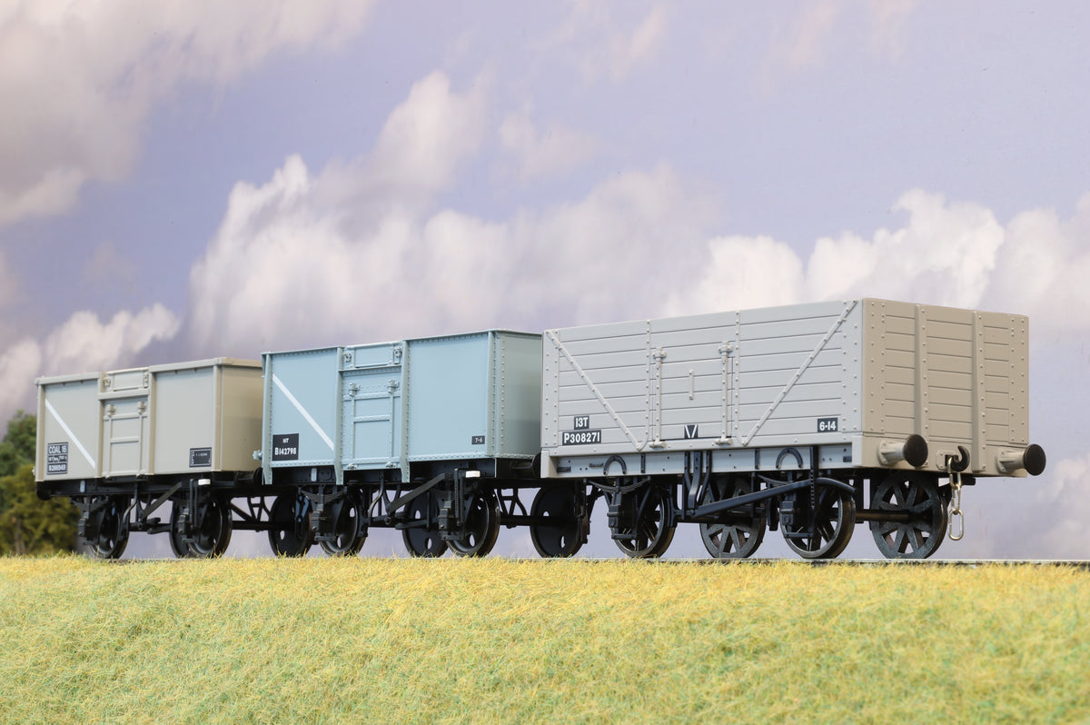 Dapol Finescale O Gauge 3 x Mineral/Open Wagons