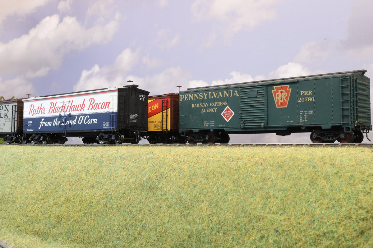 Atlas American O Gauge Rake of Four Box Cars