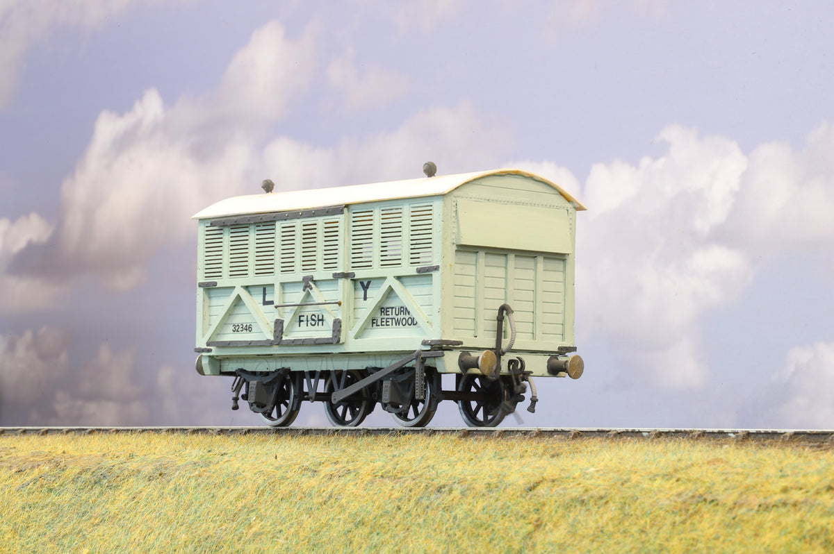 Kit Built Finescale O Gauge Lancashire &amp; Yorkshire Fish Van
