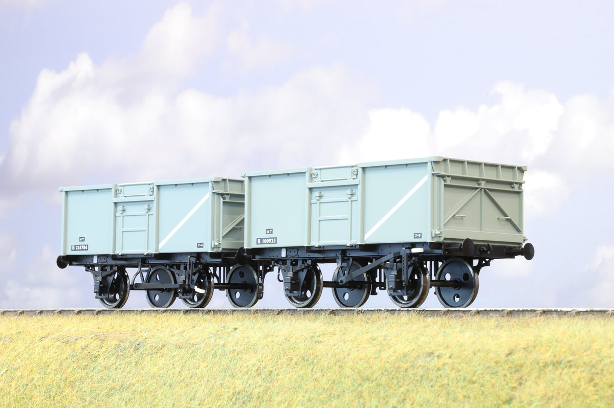 Lionheart Finescale O Gauge Pair of 16T Mineral Wagons (Welded Bodies)
