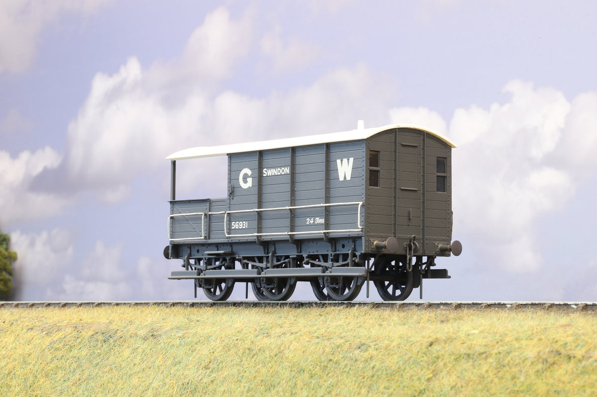 Slater&#39;s/ Peco Finescale O Gauge (Kit-Built) Rake Of 3 Private Owners Wagons &amp; GW Brake Van