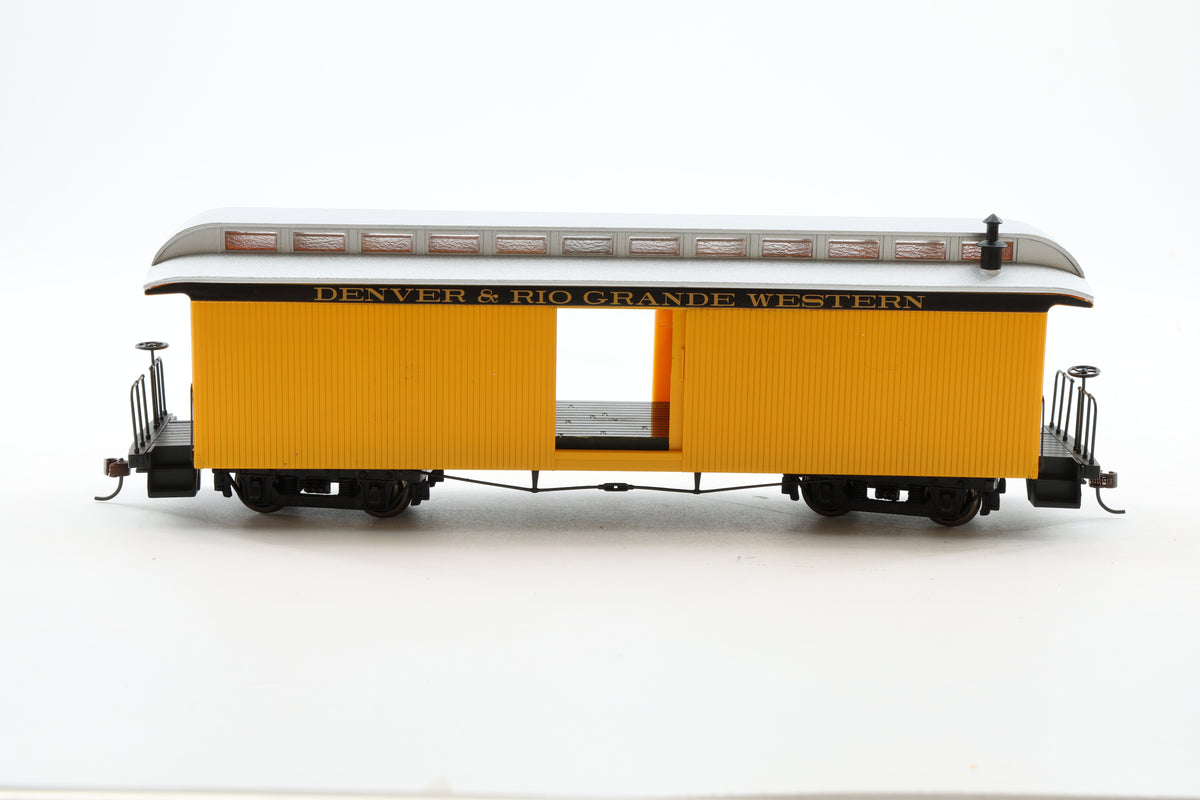 Spectrum/Bachmann On30 Rake of Three Baggage/Combine Cars, 'Denver & Rio Grande Western'