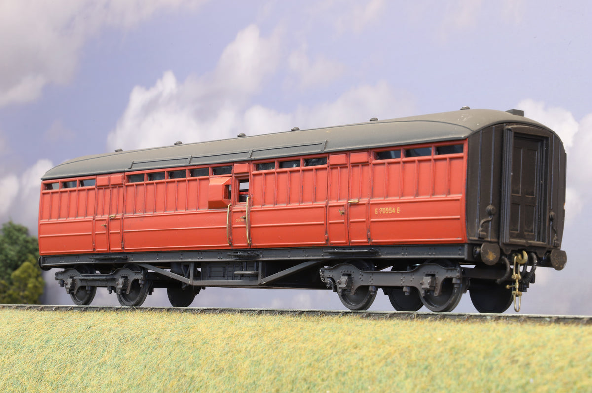 Finescale O Gauge (Kit-Built) LNER Gresley Teak Full Brake BR Crimson, Weathered