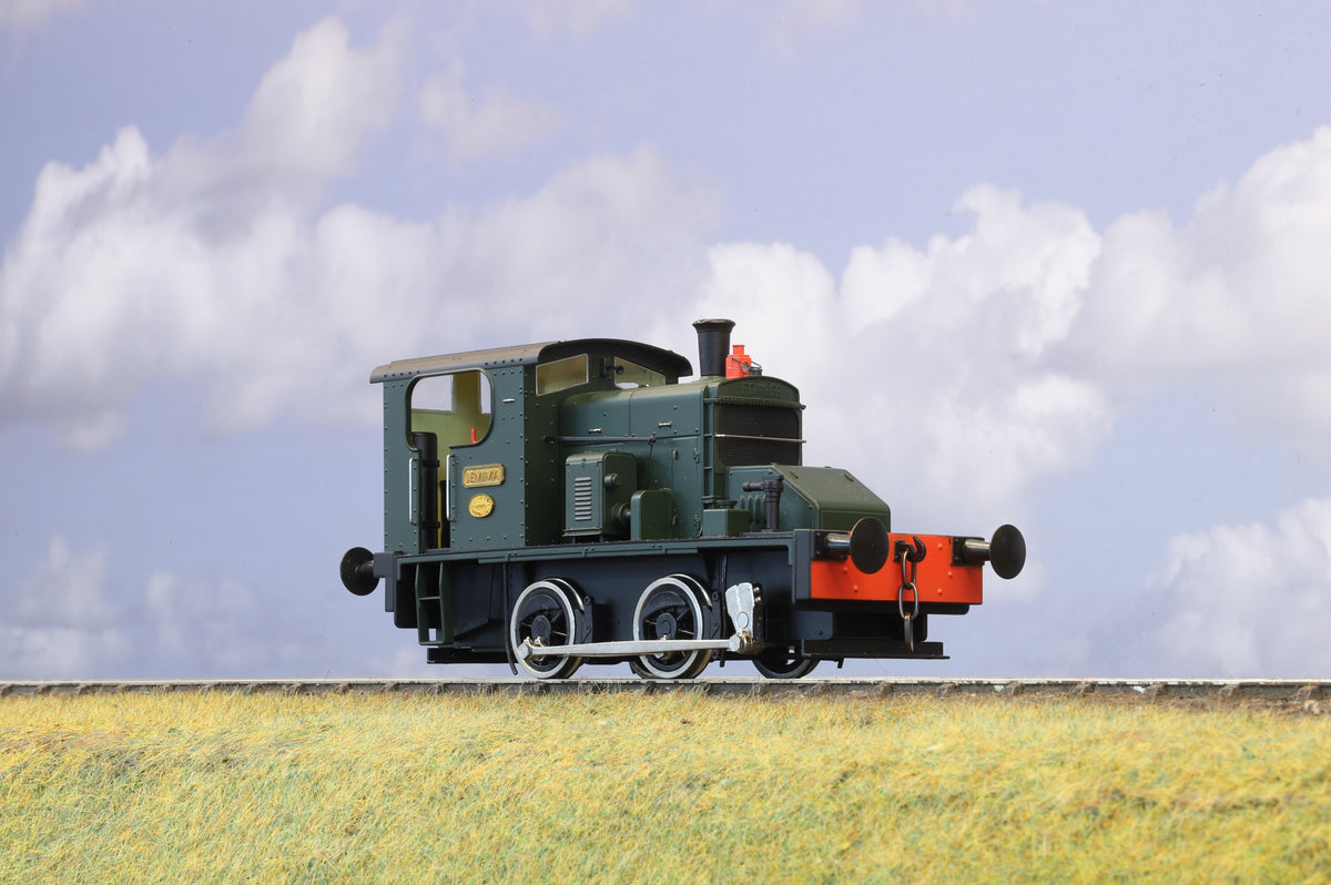 Ixion Finescale O Gauge Fowler 0-4-0 Diesel Mechanical Shunter Unlined Green, DCC Fitted