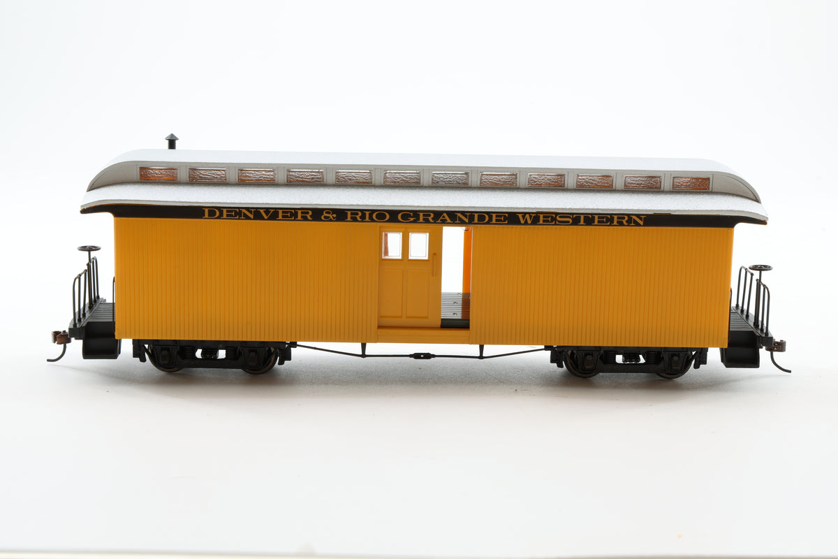 Spectrum/Bachmann On30 Rake of Three Baggage/Combine Cars, 'Denver & Rio Grande Western'