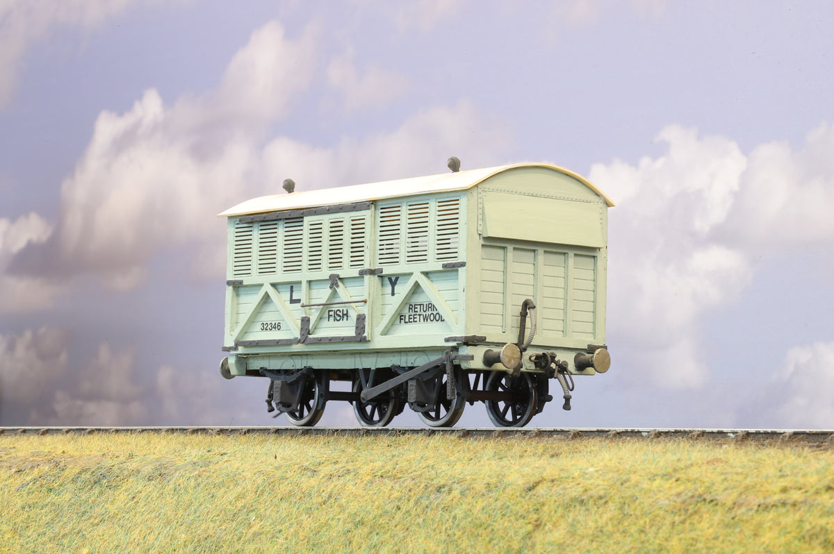 Kit Built Finescale O Gauge Lancashire &amp; Yorkshire Fish Van
