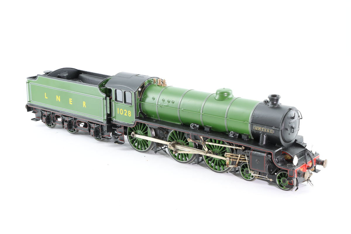 Finescale O Gauge (Kit-Built) LNER Class B1 No. 1028 Lined LNER Green DCC Sound