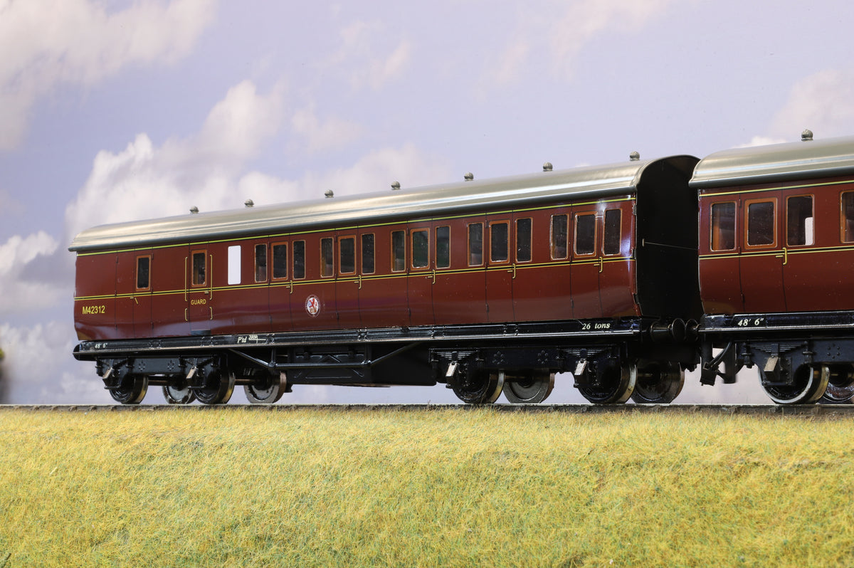 Darstaed Coarse Scale O Gauge 6-Coach Set BR Lined Maroon