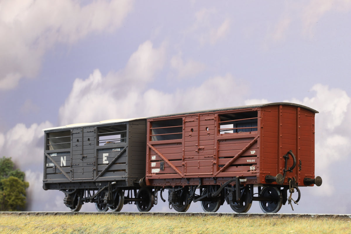 Parkside Models Finescale O Gauge (Kit-Built) Pair Of 2 Wagons