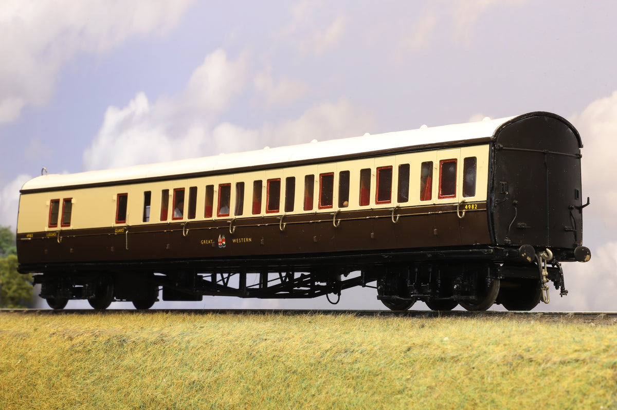 Finescale O Gauge (Kit-Built) GWR Collett 57ft Bow End Brake Suburban No. 4982