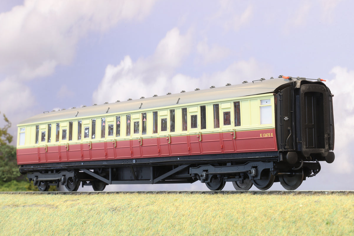 Hattons Finescale O Gauge Gresley Teak Corridor Third BR Crimson & Cream No. E12675E