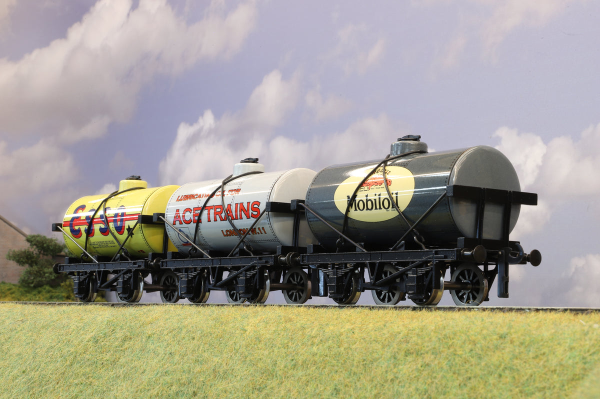 ACE Trains Coarse Scale Vintage O Gauge Tanker Set, Set 1 (2/3 rail)