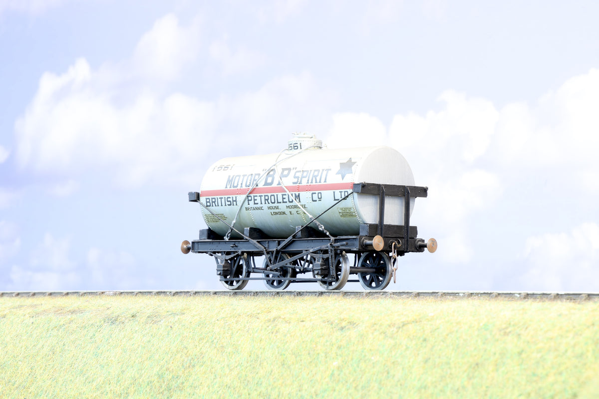 Finescale O Gauge (Kit-Built) BP Tanker Wagon No. 1561