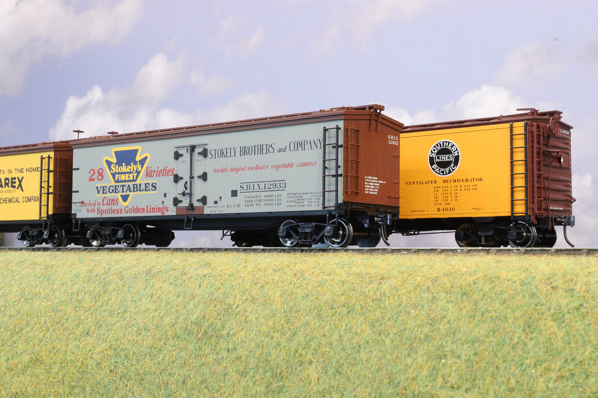 Atlas American O Gauge Rake of Three Box Cars