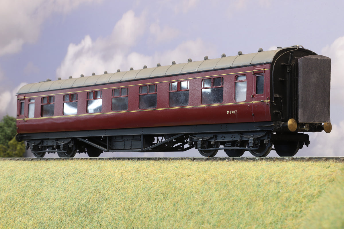 Finescale O Gauge (Kit-Built) Rake of Four LMS/BR Stanier Period III Coaches