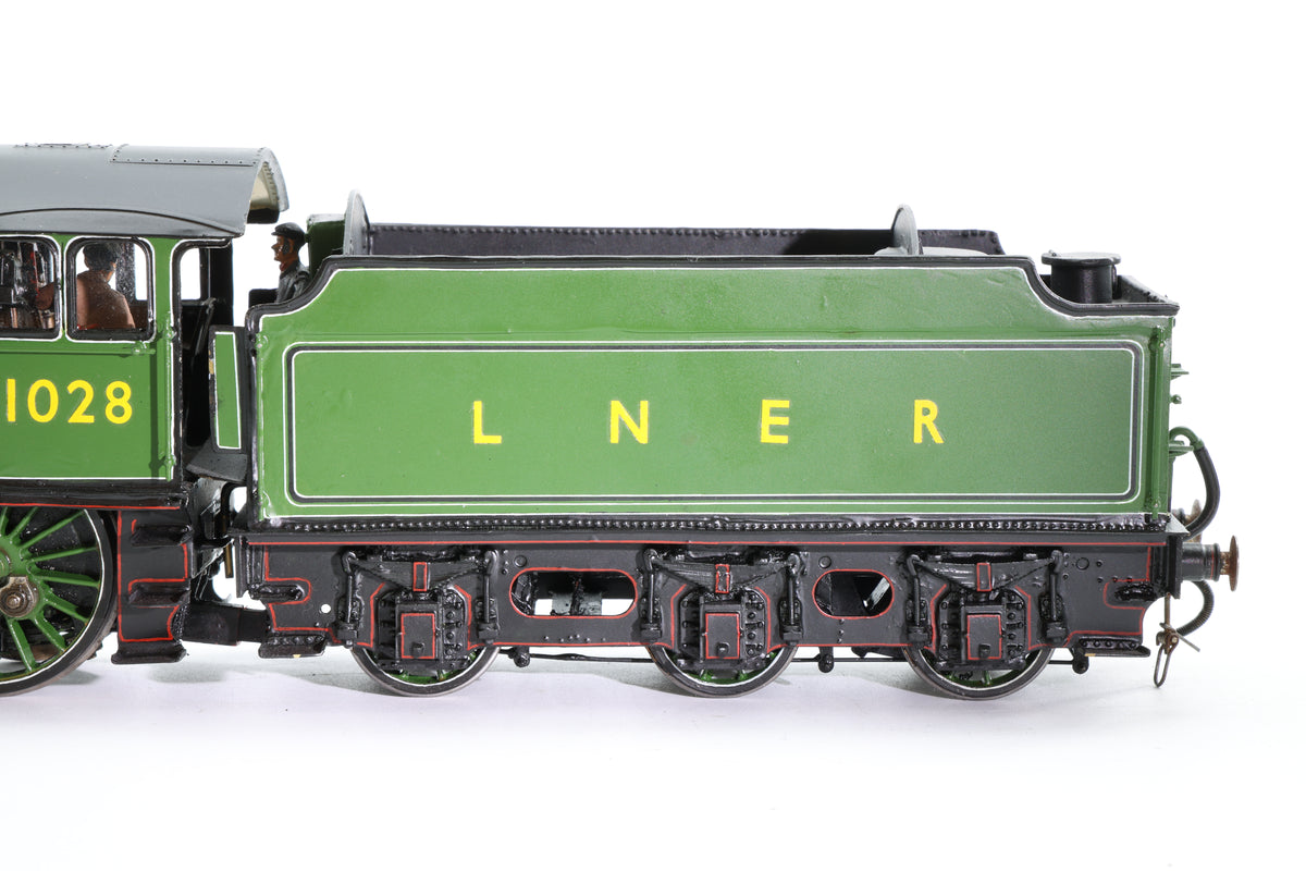 Finescale O Gauge (Kit-Built) LNER Class B1 No. 1028 Lined LNER Green DCC Sound