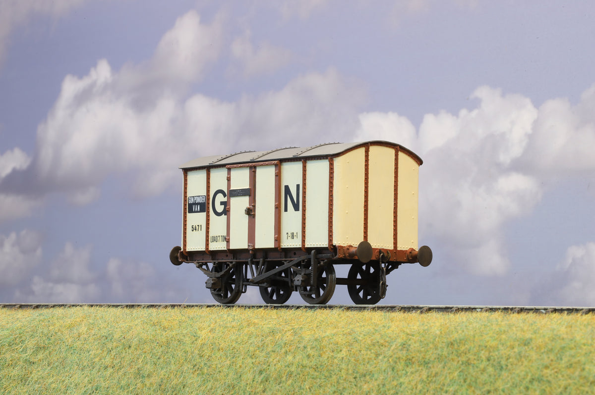 Kit Built Finescale O Gauge Great Northern Railway Gunpowder Van