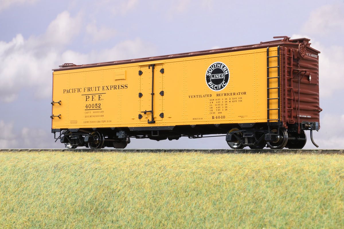 Atlas American O Gauge Rake of Three Box Cars