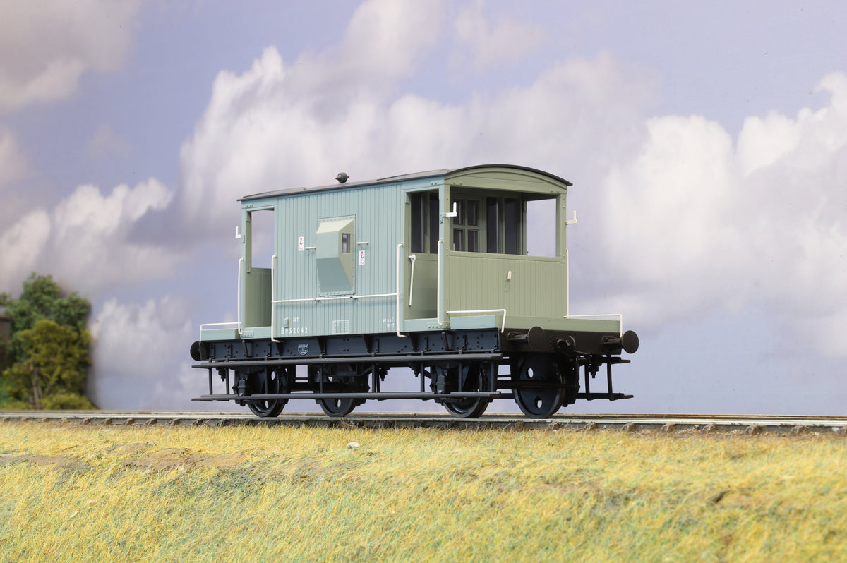 Dapol Finescale O Gauge BR 20T Brake Van BR Grey