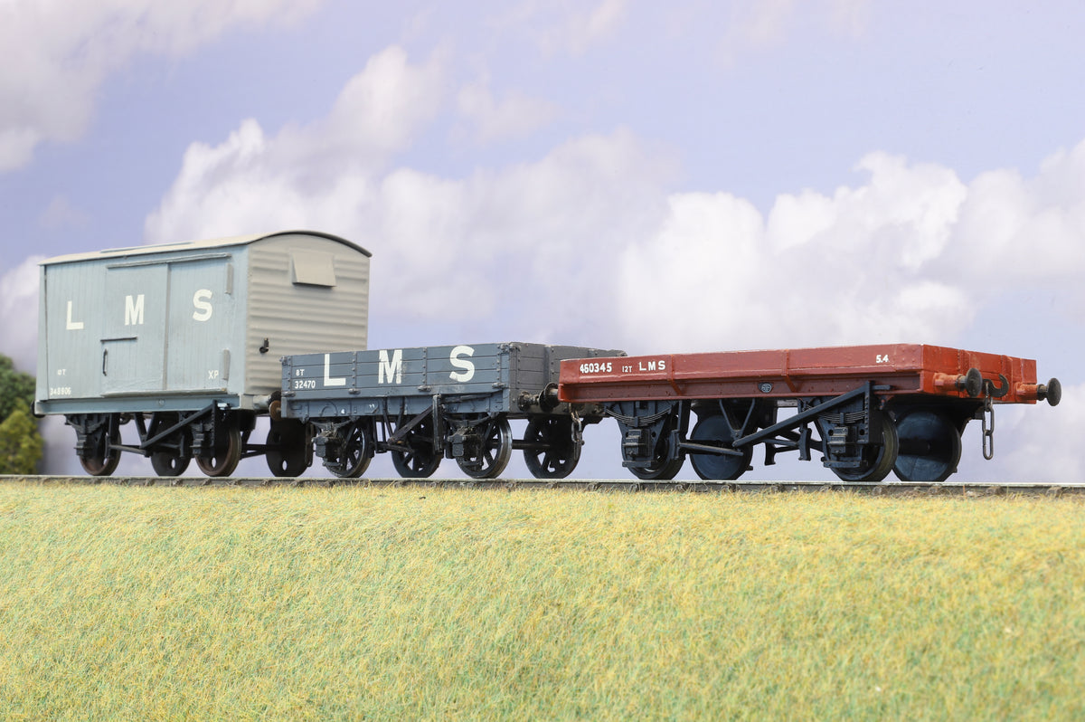 Finescale O Gauge (Kit-Built) Trio of LMS Wagons/Vans