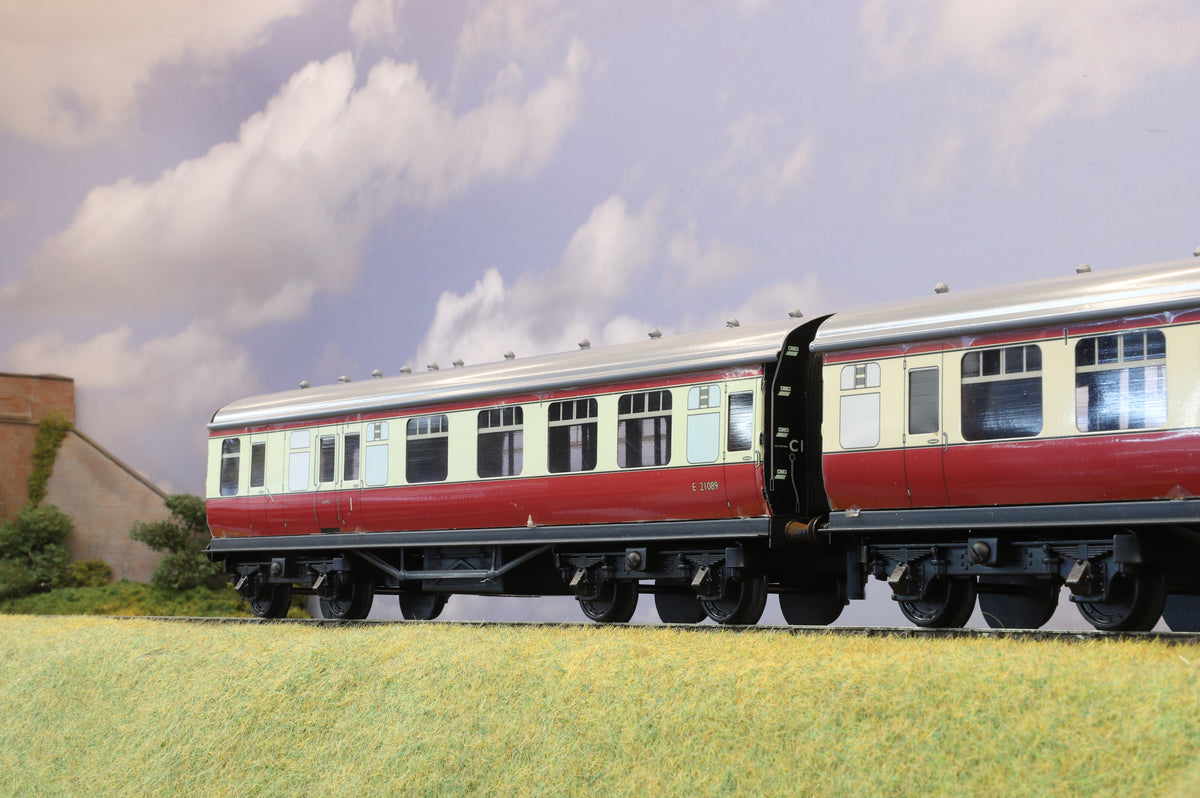 Bassett-Lowke Coarse Scale O Gauge Royal Scot Coaches set (2/3rail)