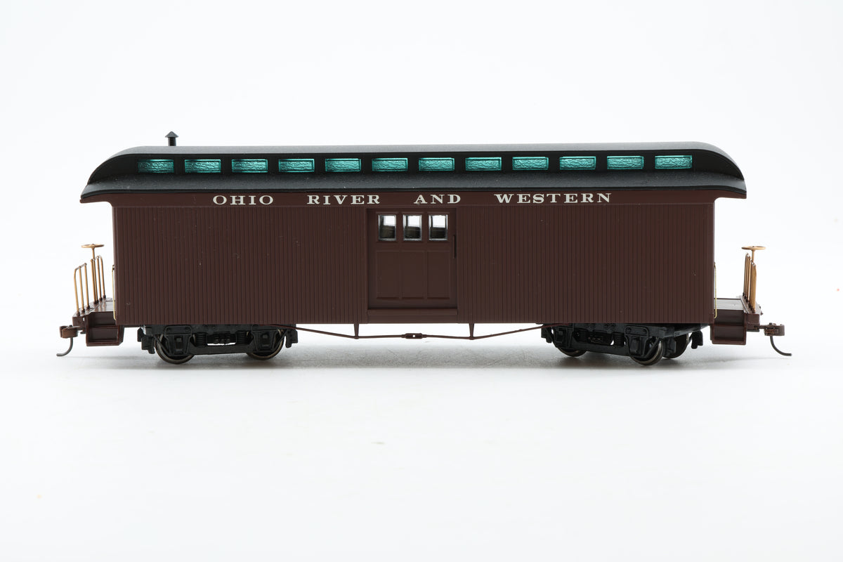 Spectrum/Bachmann On30 Two Door Baggage Car, 'Ohio River & Western'