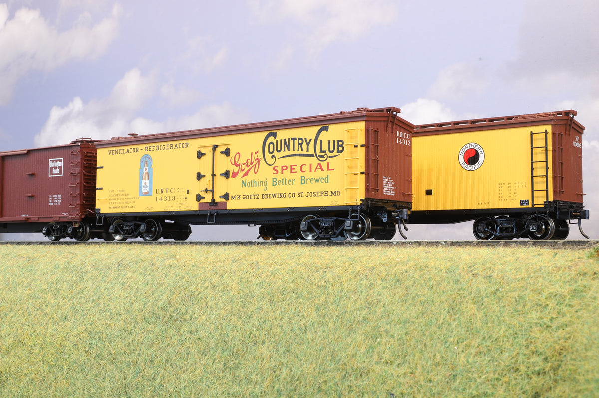 Atlas American O Gauge Rake of Three Box Cars