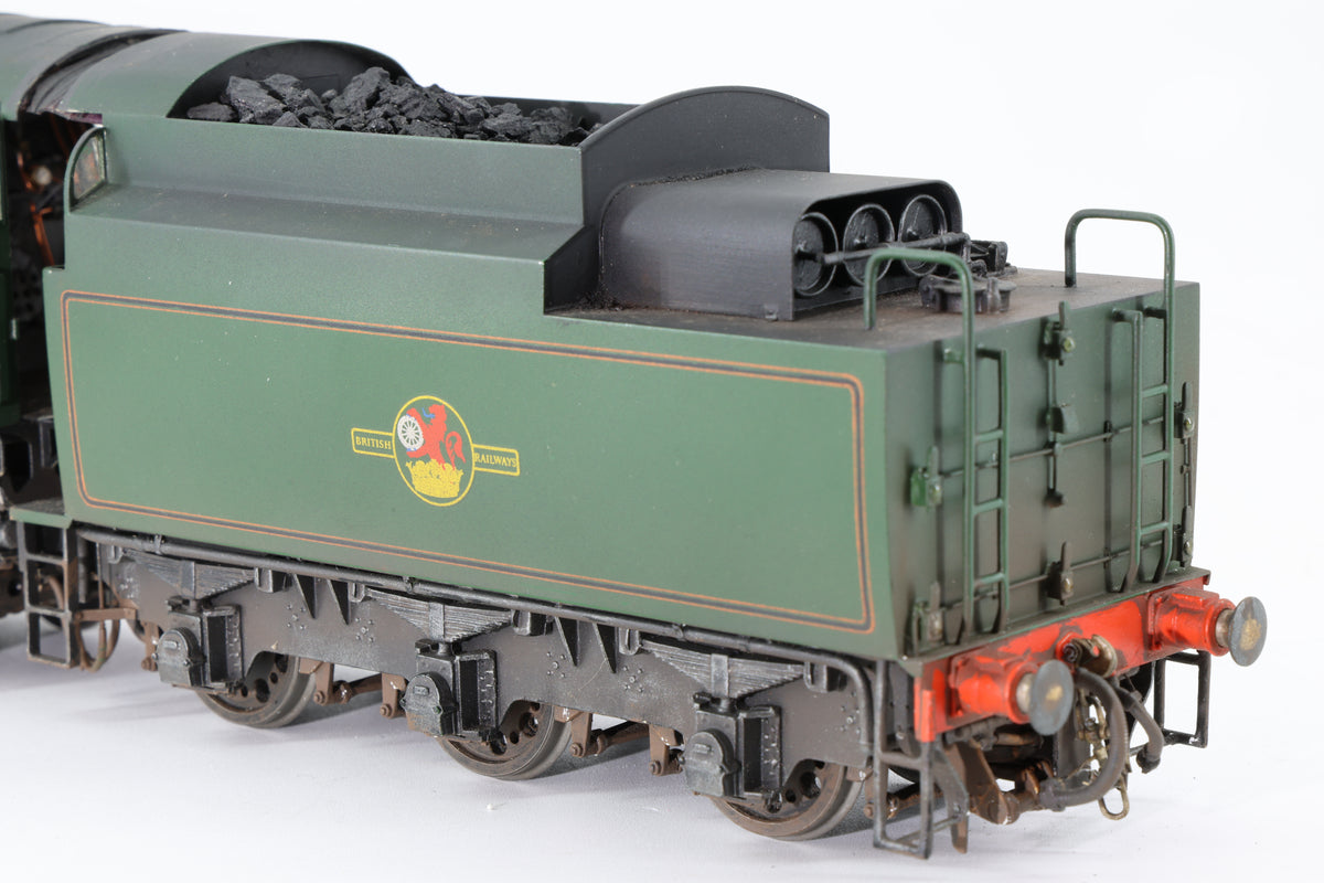 Finescale O Gauge (Kit-Built) ex-SR Rebuilt Merchant Navy No. 35006 'Peninsular & Oriental S. N. Co' BR Green Pro-Weathered