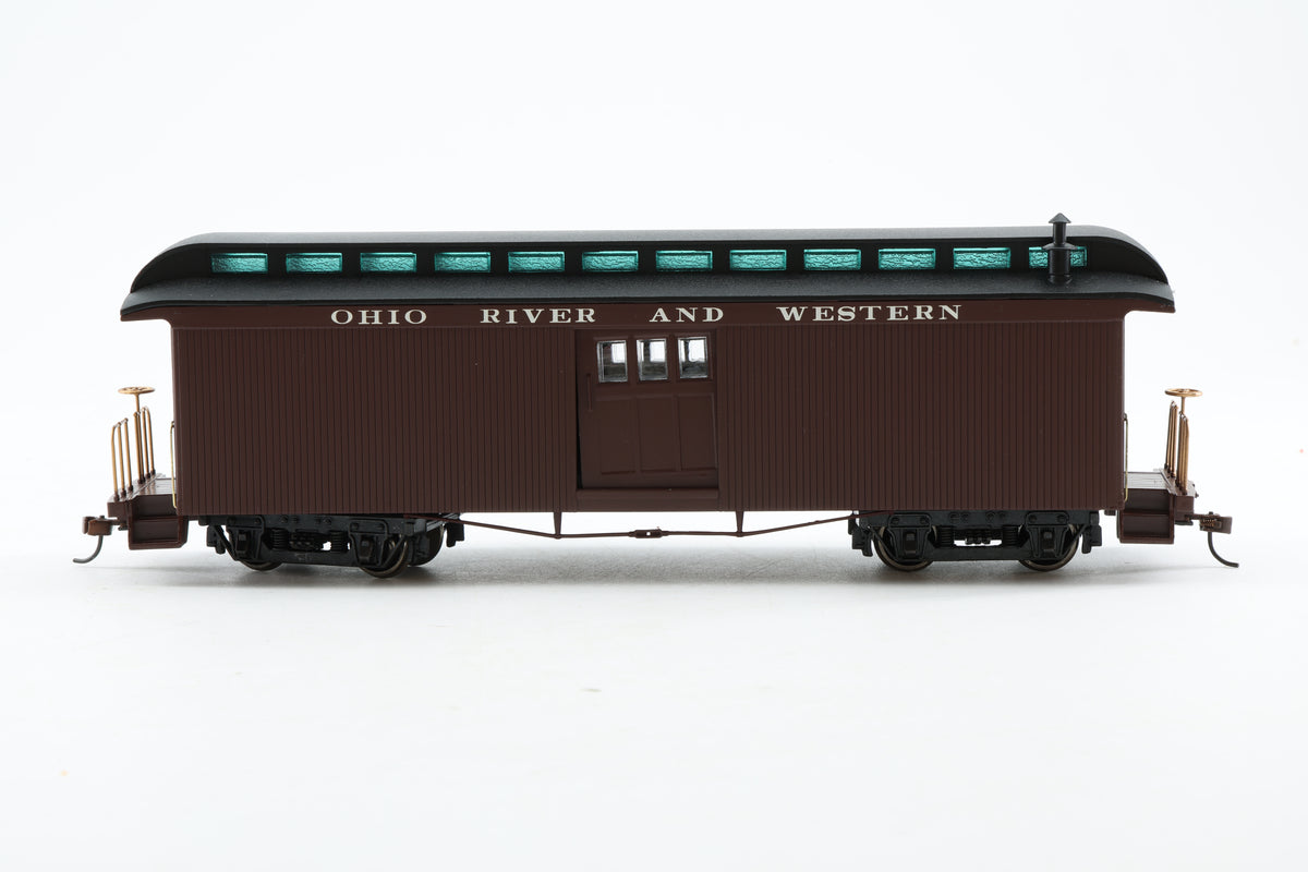 Spectrum/Bachmann On30 Two Door Baggage Car, 'Ohio River & Western'