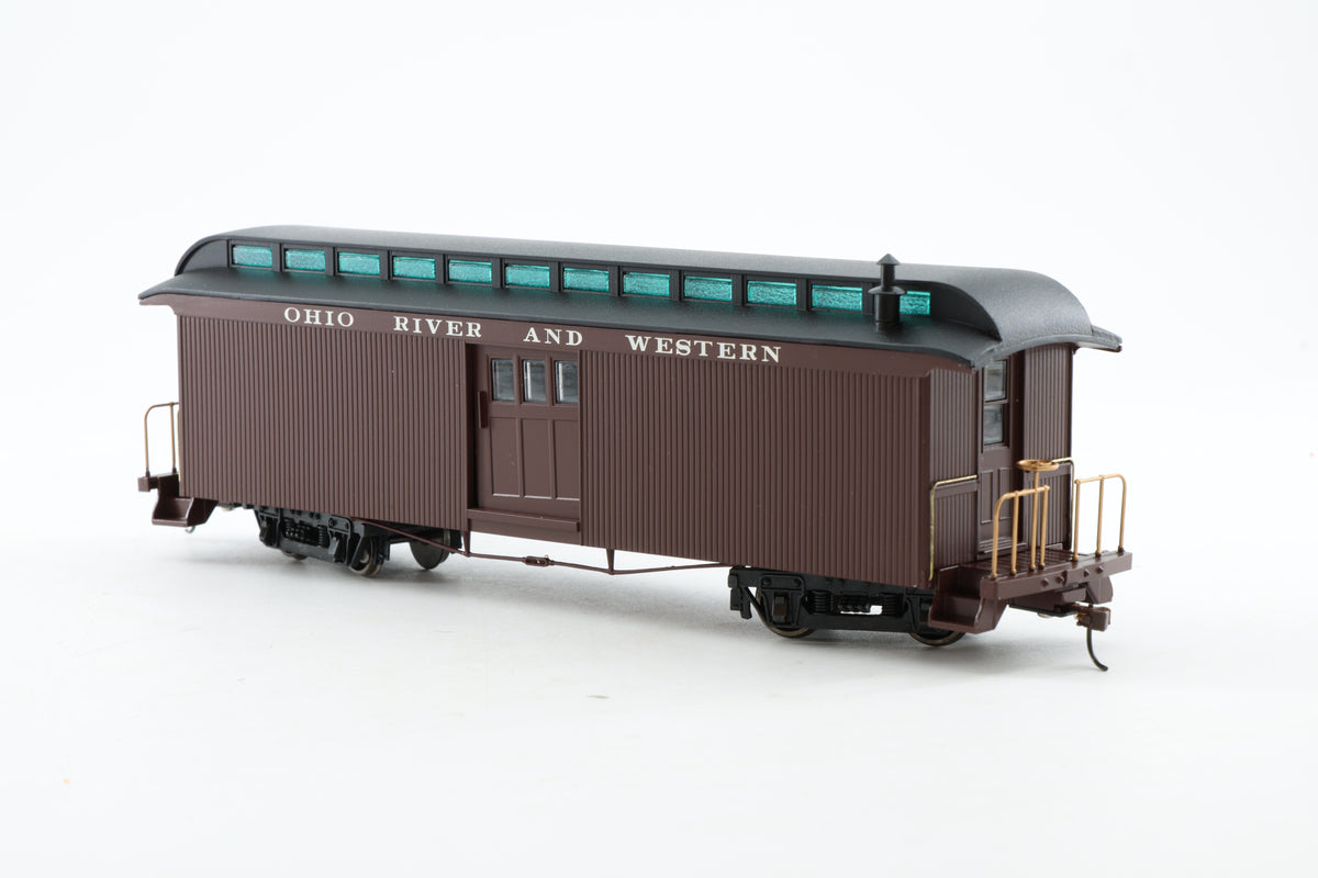 Spectrum/Bachmann On30 Two Door Baggage Car, 'Ohio River & Western'