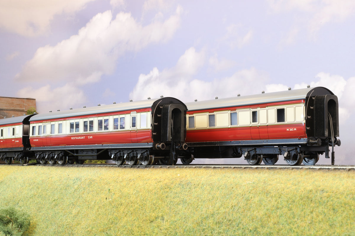 Darstaed Coarse Scale O Set of 3 LMS Period I Coaches BR Crimson &amp; Cream &#39;Set B&#39;