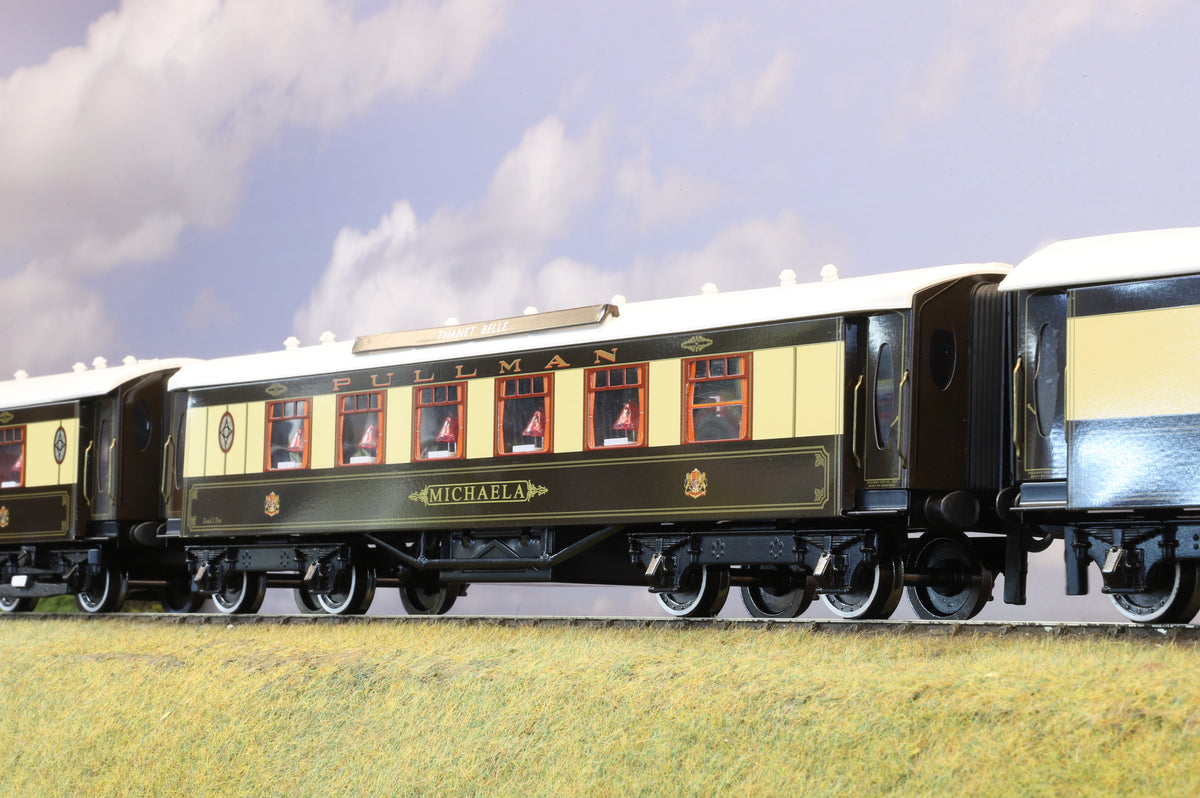 Darstaed Coarse Scale O Gauge 6-Car &#39;Brighton Belle&#39; Pullman Set (incl. &#39;Michaela&#39; Extra Car)