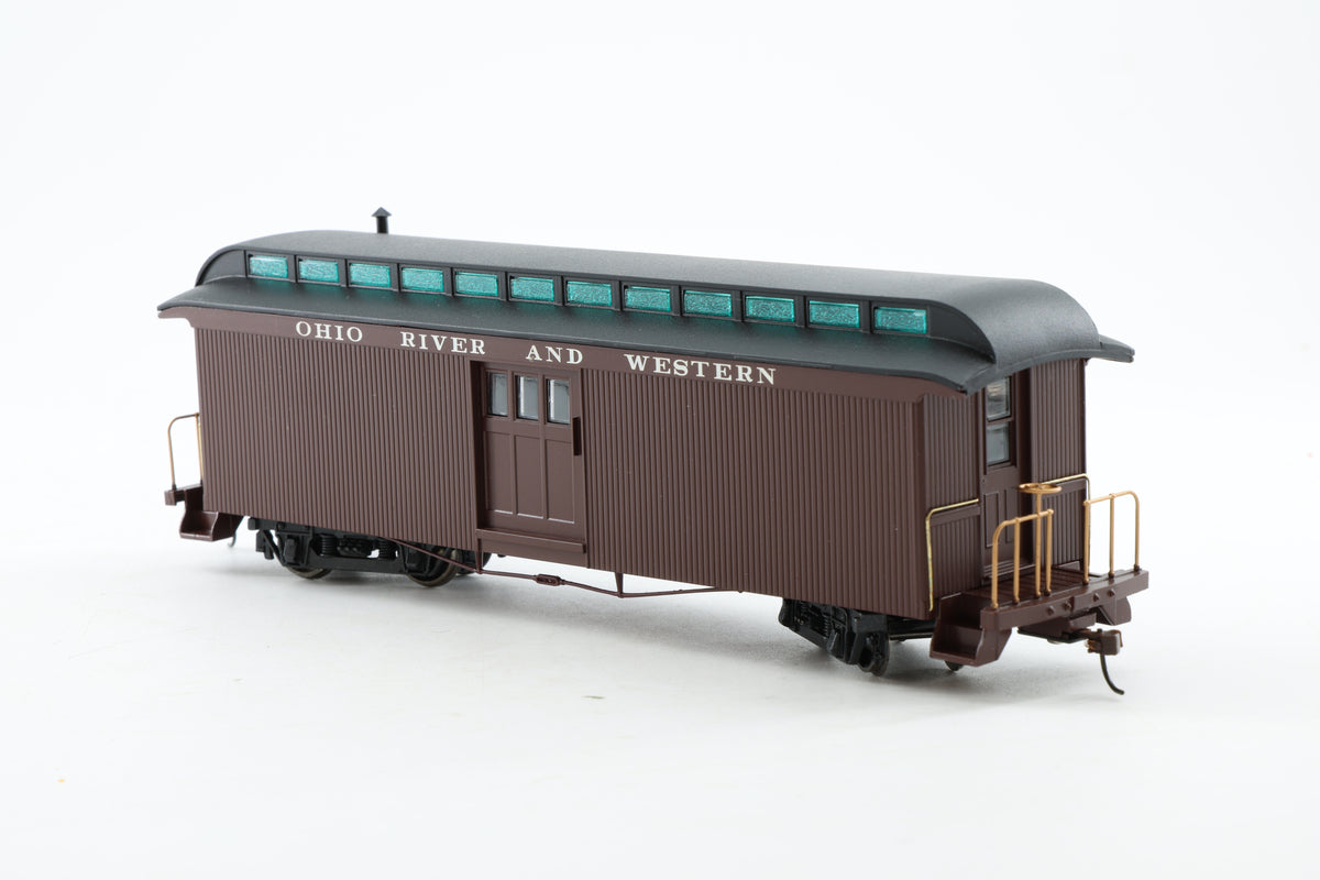 Spectrum/Bachmann On30 Two Door Baggage Car, 'Ohio River & Western'