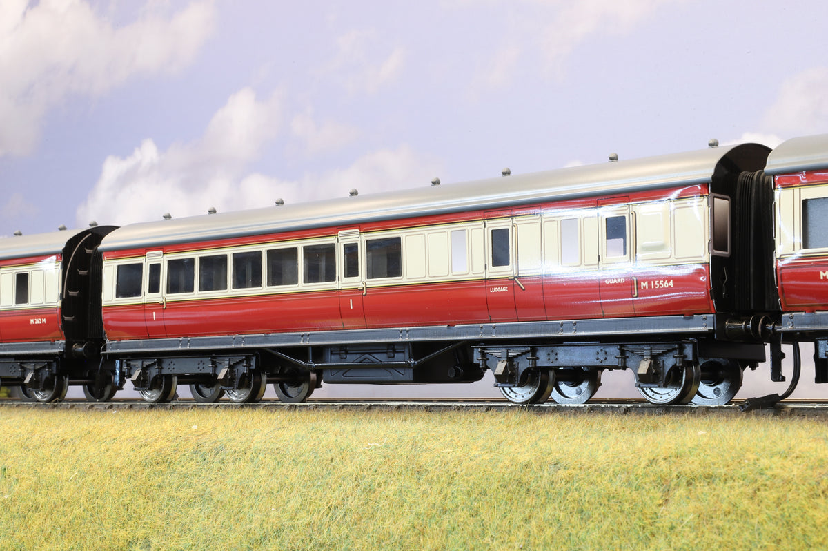 Darstaed Coarse Scale O Set of 3 LMS Period I Coaches BR Crimson &amp; Cream &#39;Set B&#39;