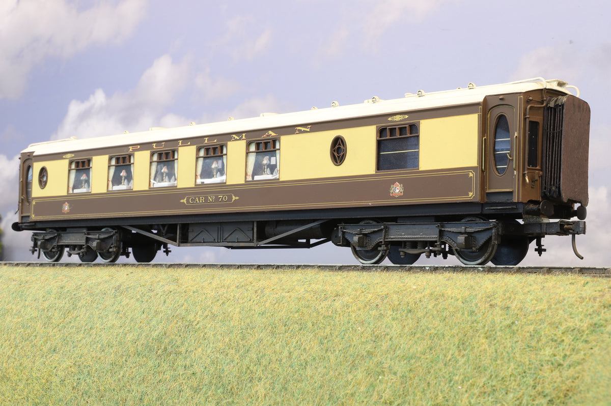 Finescale O Gauge (Kit-Built) Rake of 7 Pullmans, Weathered